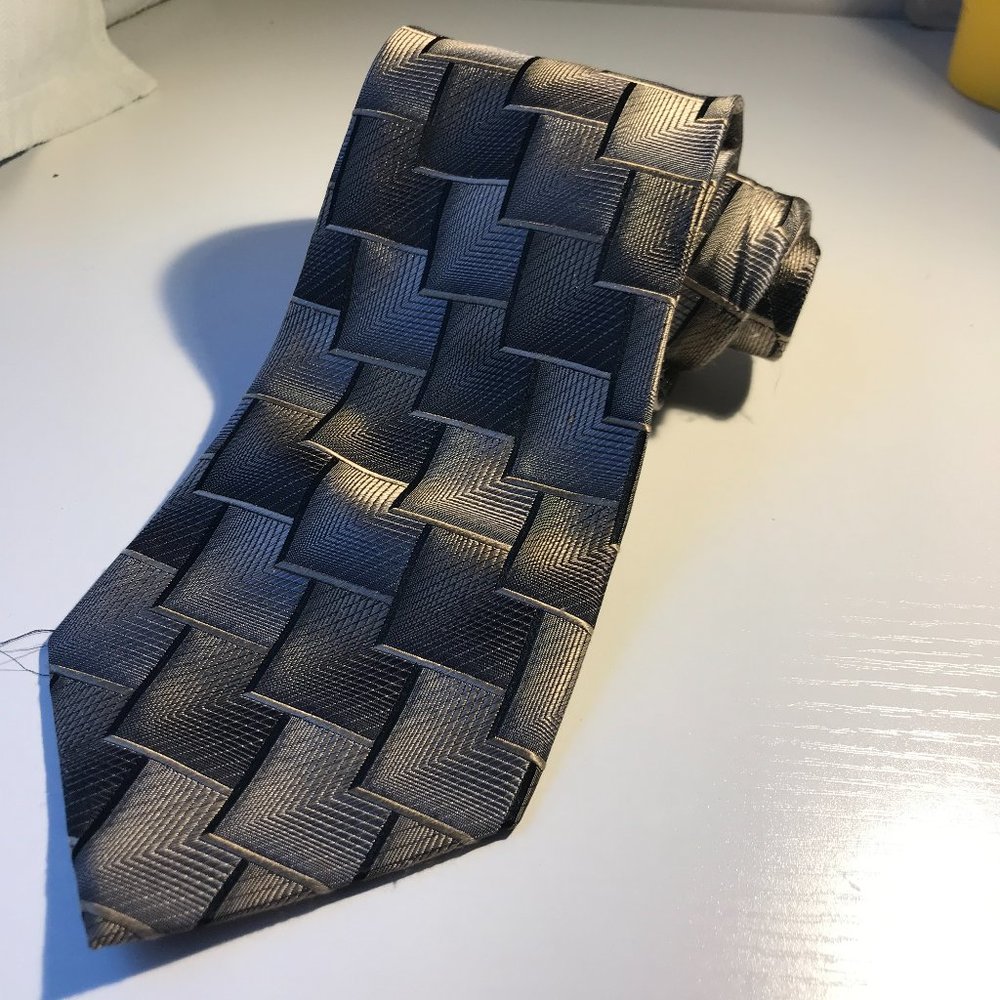Platinum Designs Neck Tie